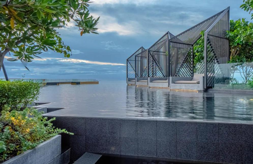 Edge Central Pattaya Seaview Residence With Infinity Pool エクステリア 写真